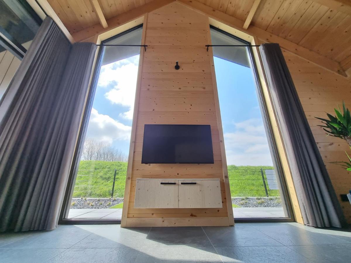 Chalet met Sauna en Airconditioning Sint Annaland Exterior foto